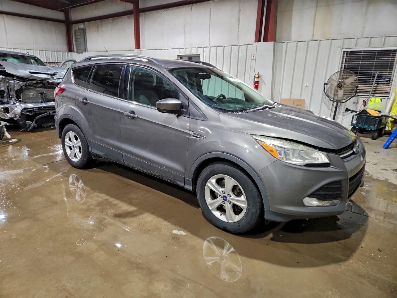 Ford Escape Se Image 8
