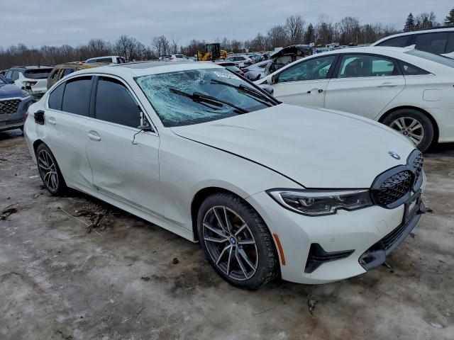 BMW 3 Series Image 3