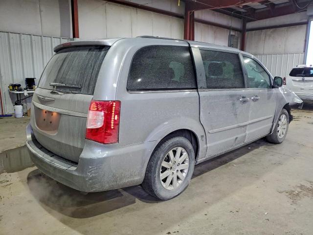 Chrysler Minivan Touring Image 3