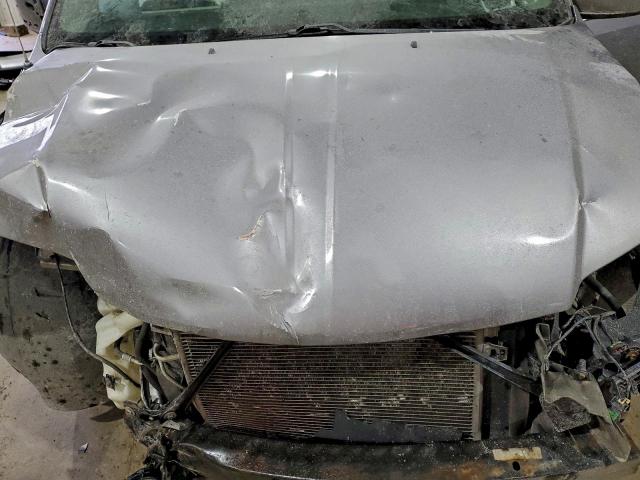 Chrysler Minivan Touring Image 7