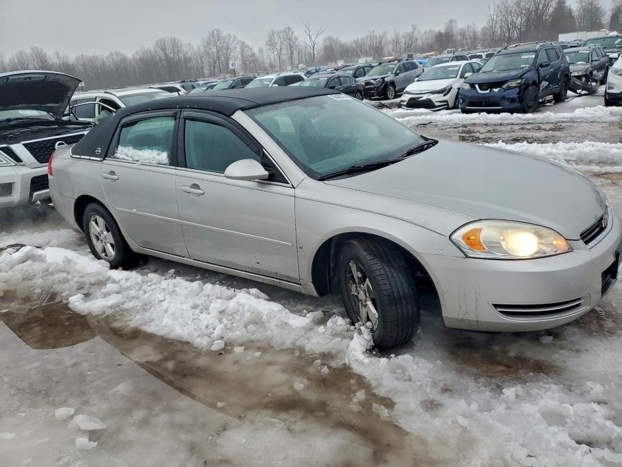 Chevrolet Impala Lt Image 3
