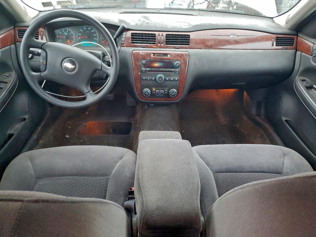 Chevrolet Impala Lt Image 5