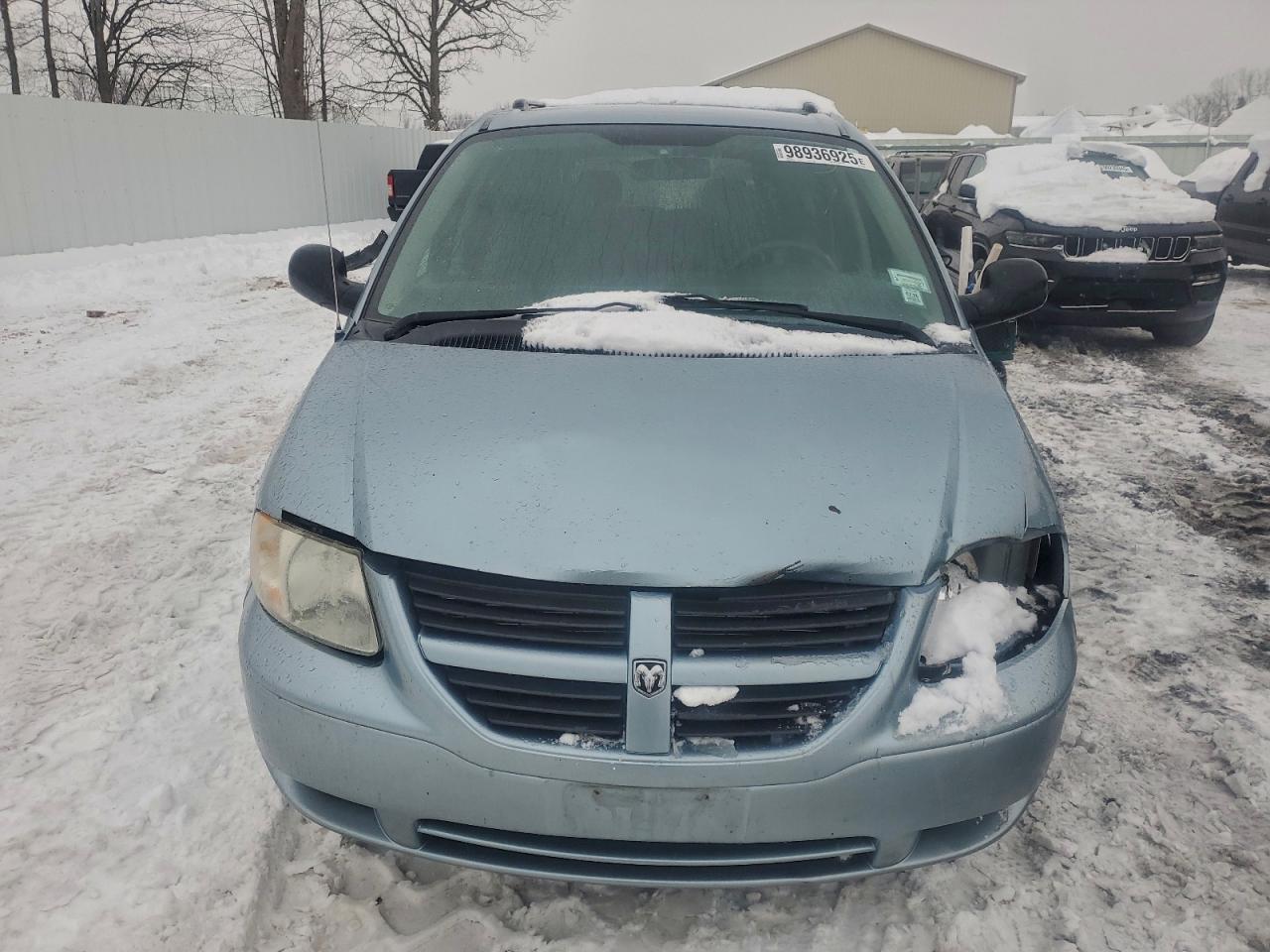 Dodge Caravan Se Image 3