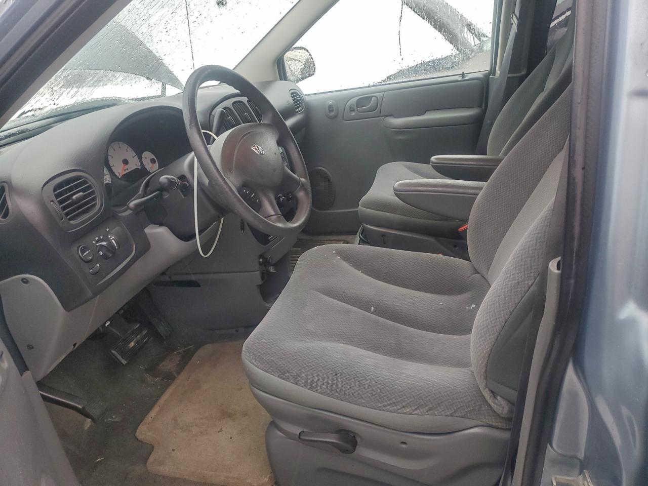 Dodge Caravan Se Image 6