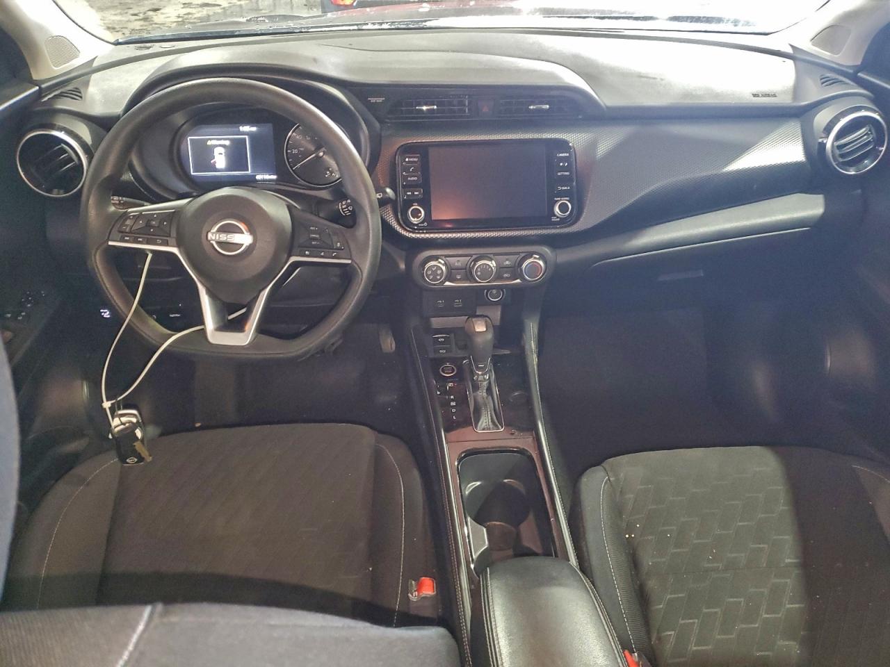 Nissan Kicks Sv Image 10