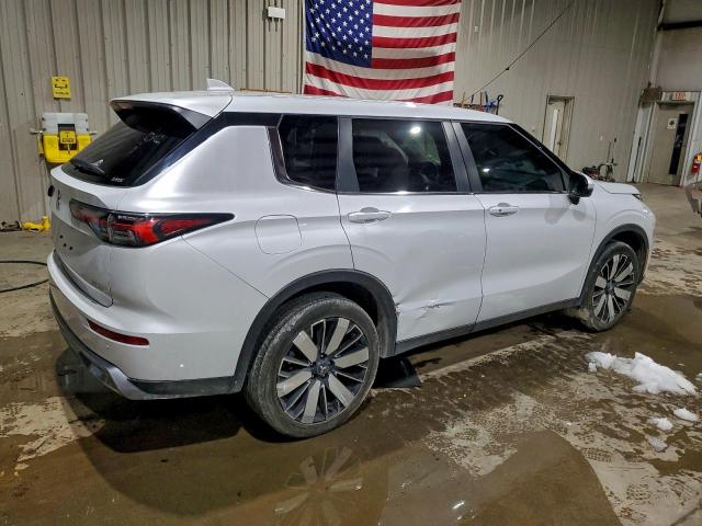 Mitsubishi Outlander Se Image 3