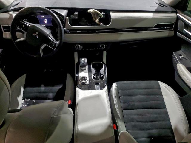 Mitsubishi Outlander Se Image 8