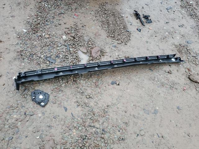 Hyundai KONA Limited Image 3