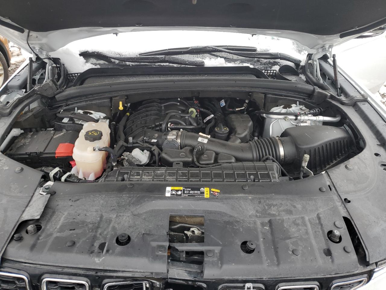 Jeep Grand Cherokee L Limited Image 2