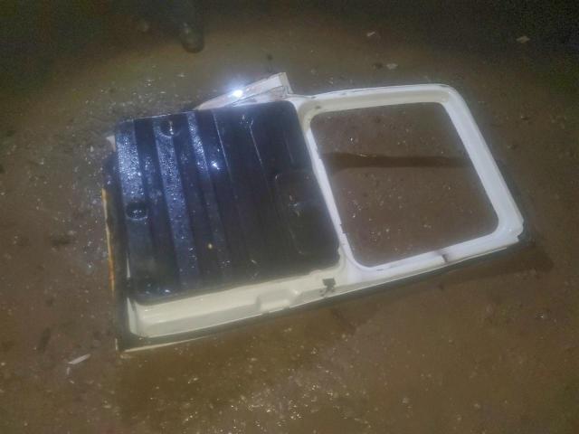 Chevrolet Express Image 9