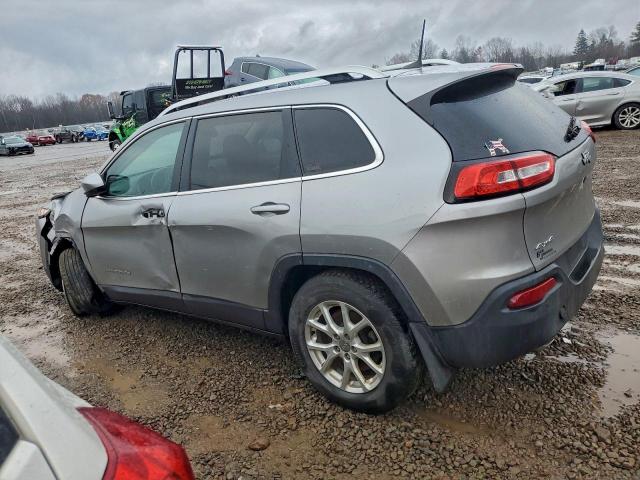 Jeep Grand Cherokee Latitude Image 2