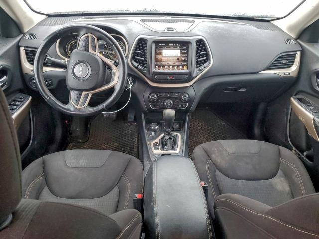 Jeep Grand Cherokee Latitude Image 7