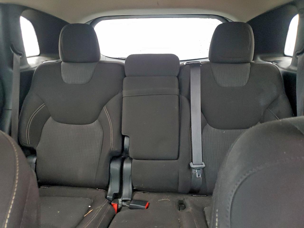 Jeep Grand Cherokee Latitude Image 9