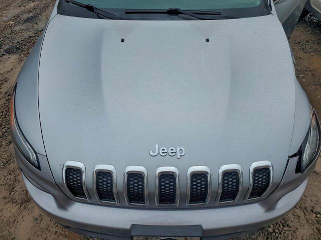 Jeep Grand Cherokee Latitude Image 11