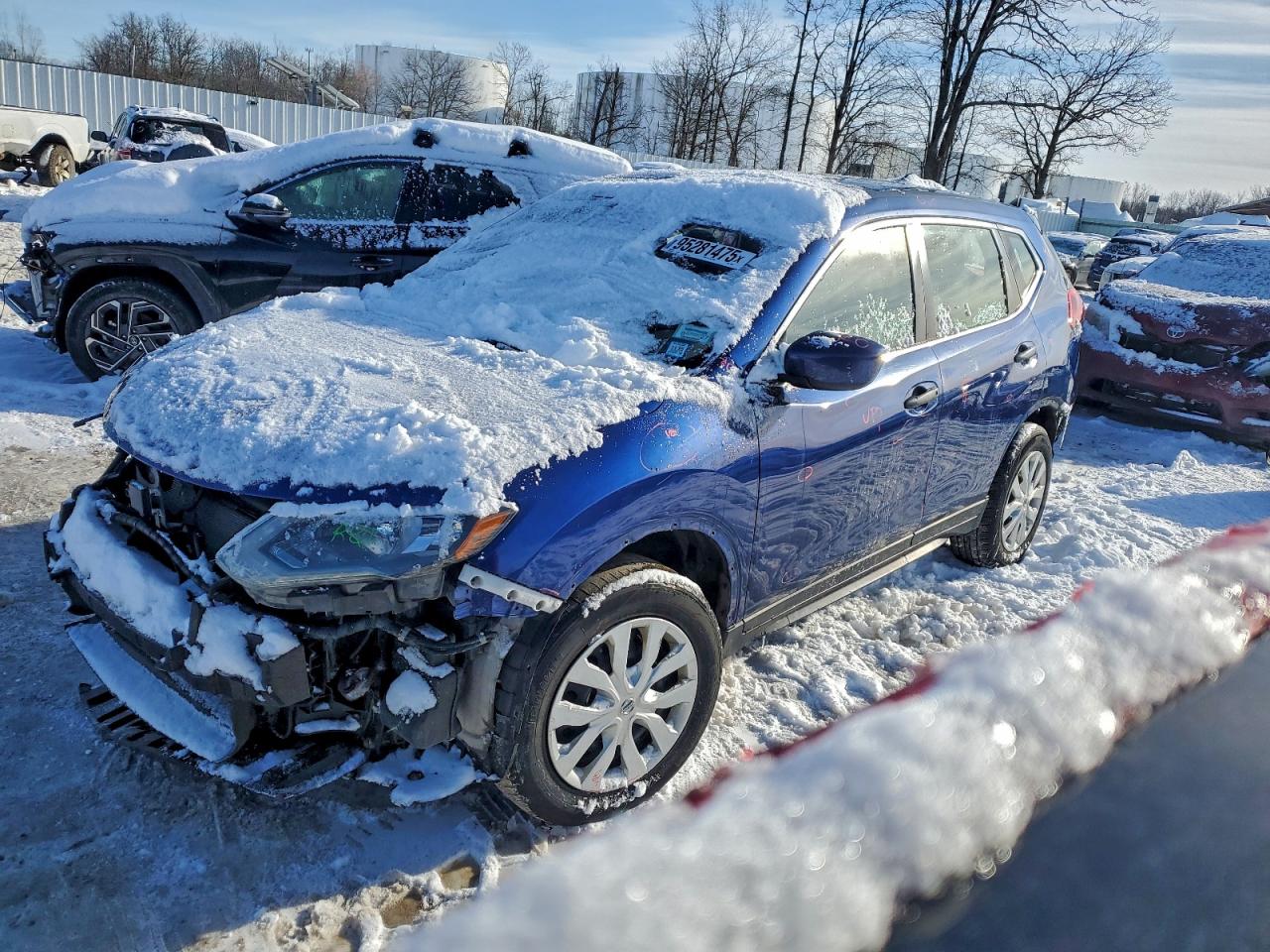 Nissan Rogue S Image 1