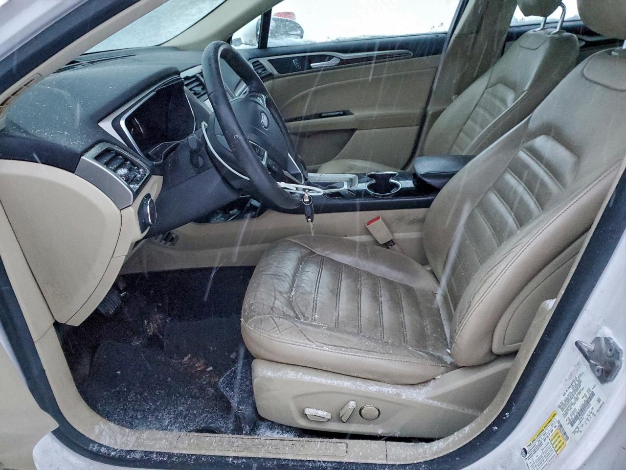 Ford Fusion Se Image 9