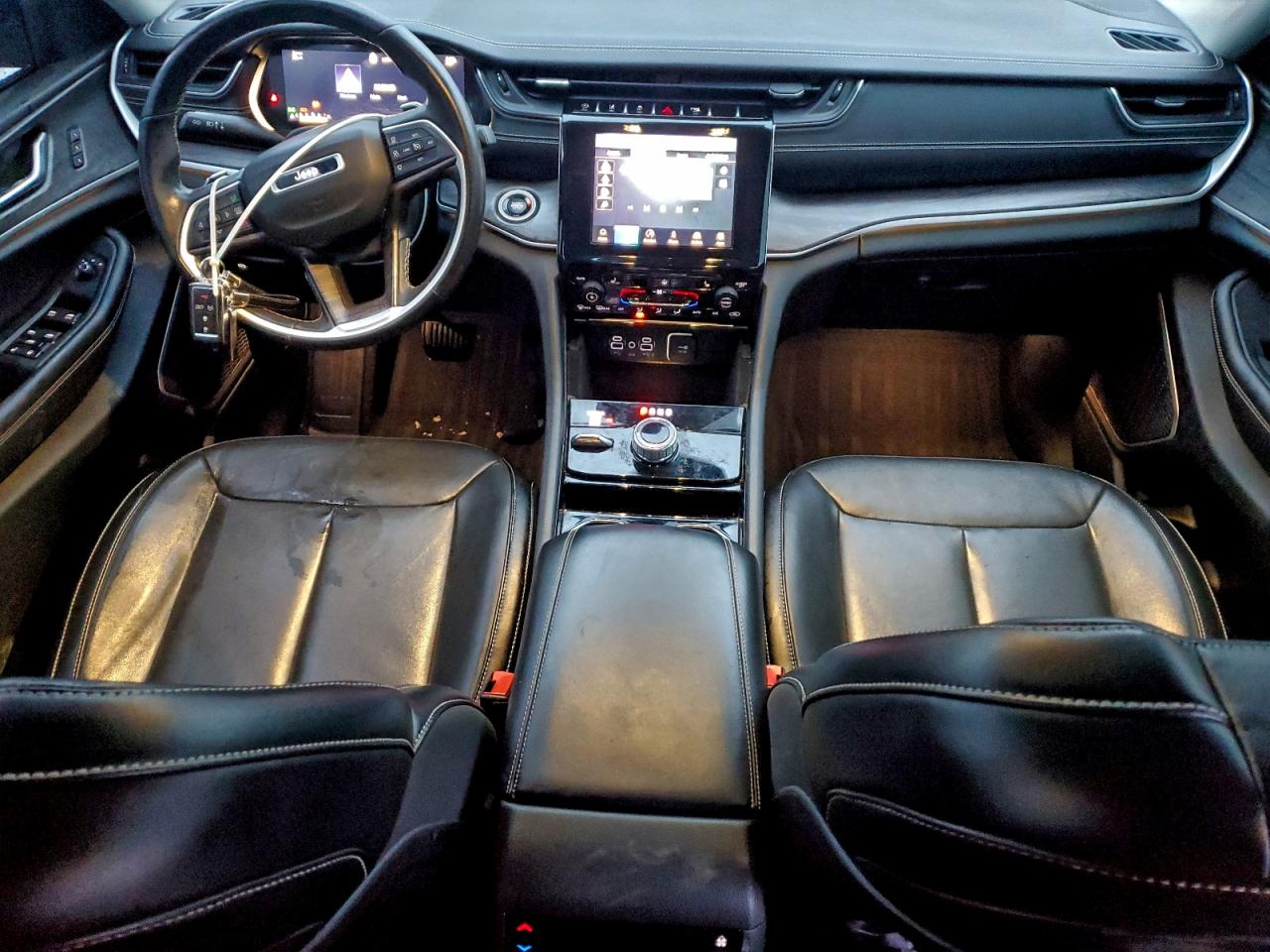 Jeep Grand Cherokee L Limited Image 4