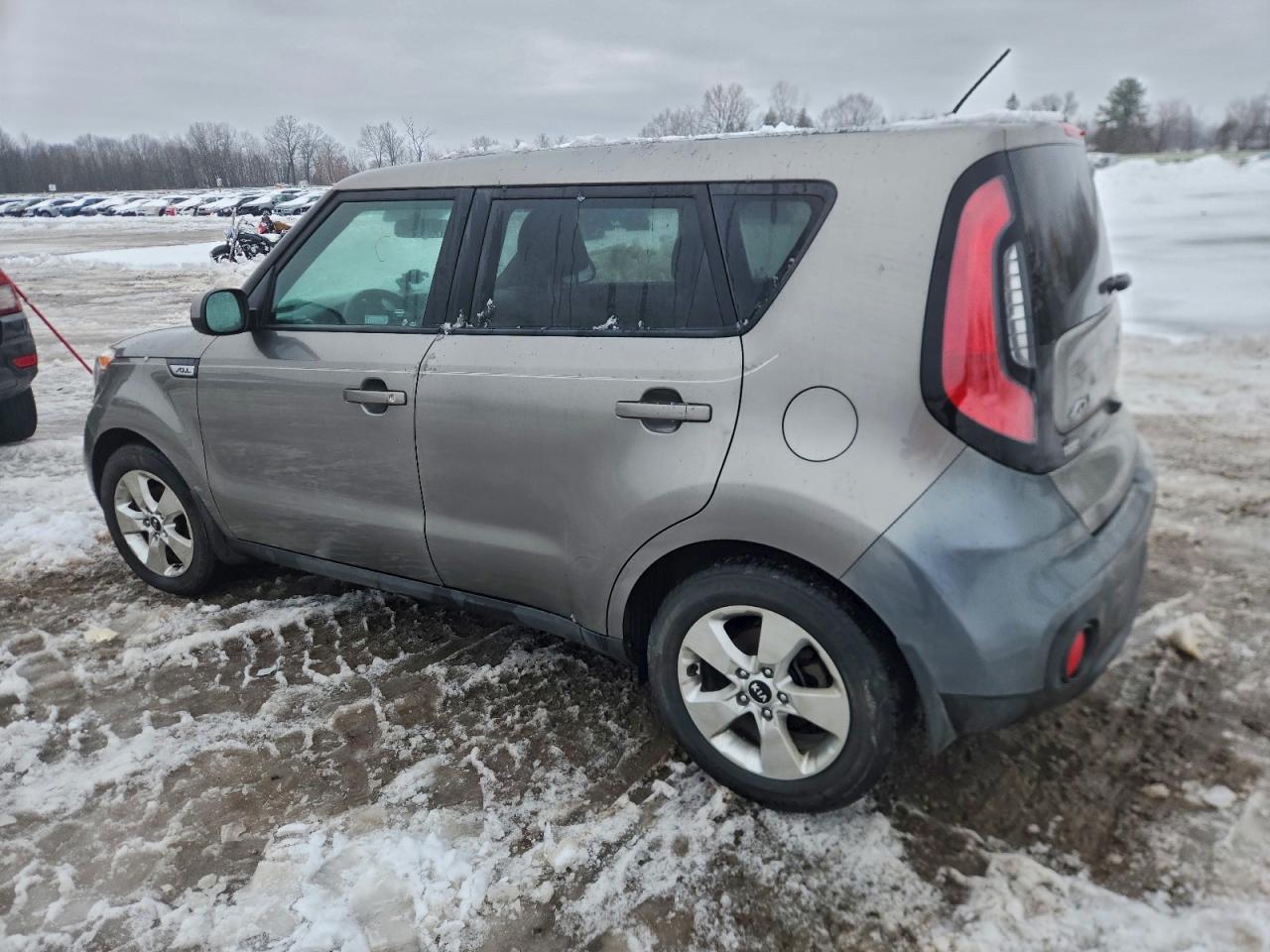 Kia Soul Image 2