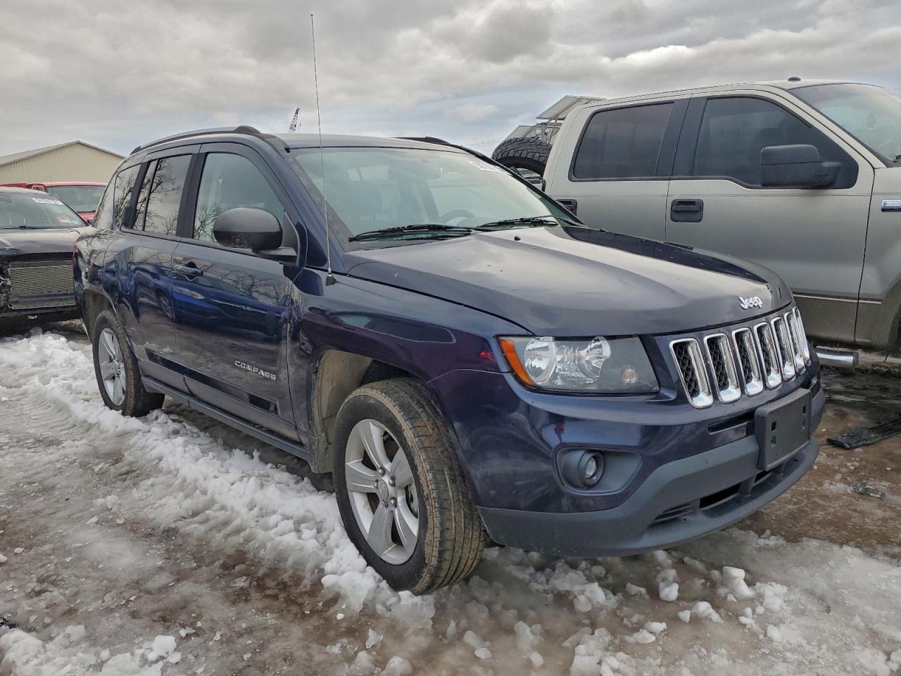 Jeep Compass Sport Image 13