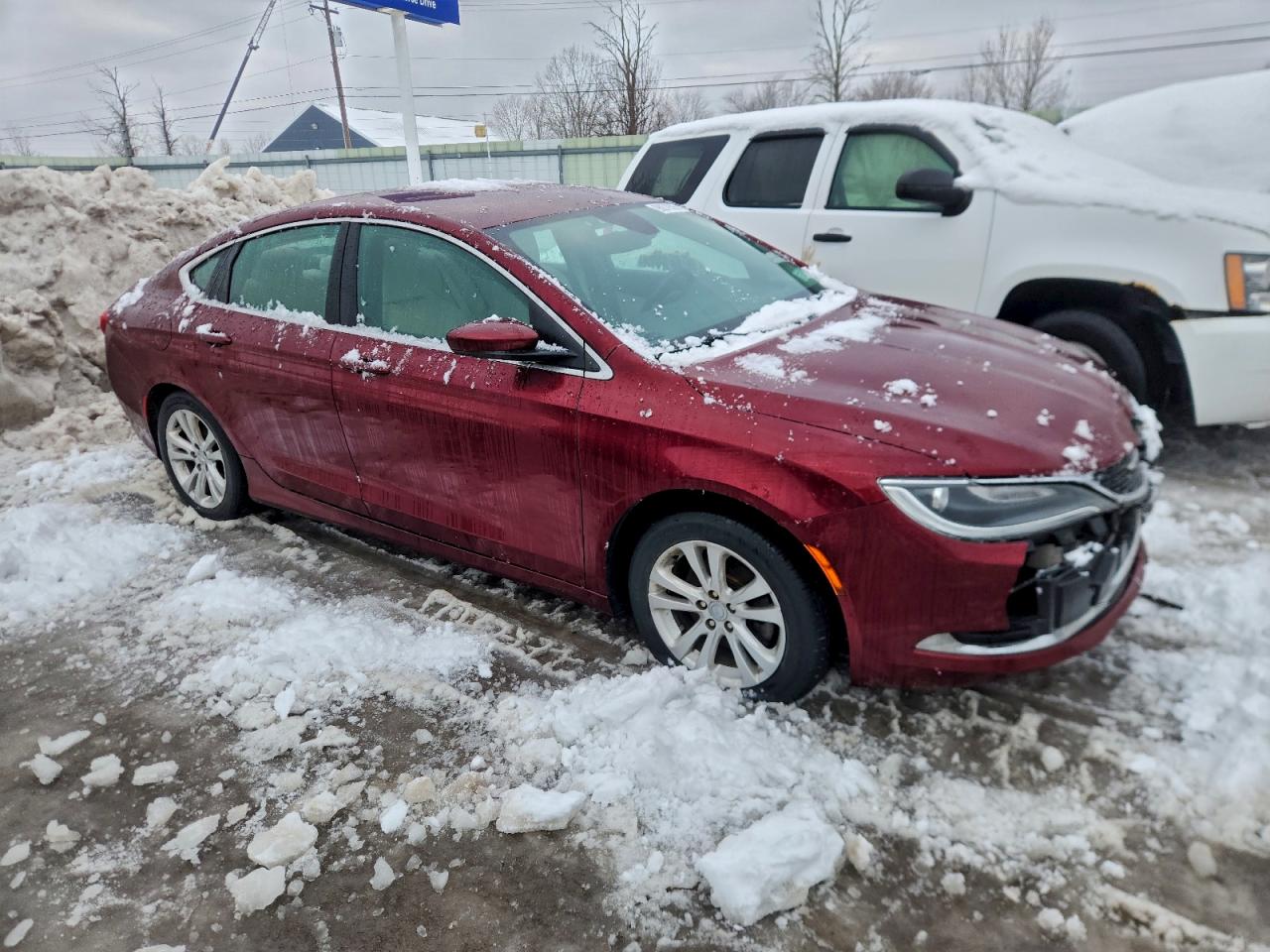 Chrysler 200 Limited Image 6