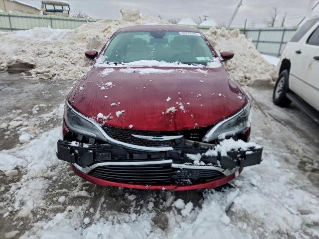 Chrysler 200 Limited Image 2