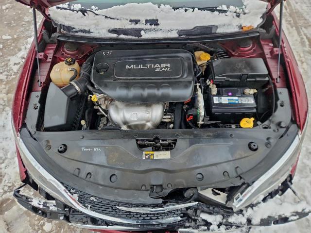 Chrysler 200 Limited Image 4