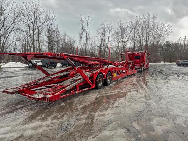 Peterbilt 389 Image 2