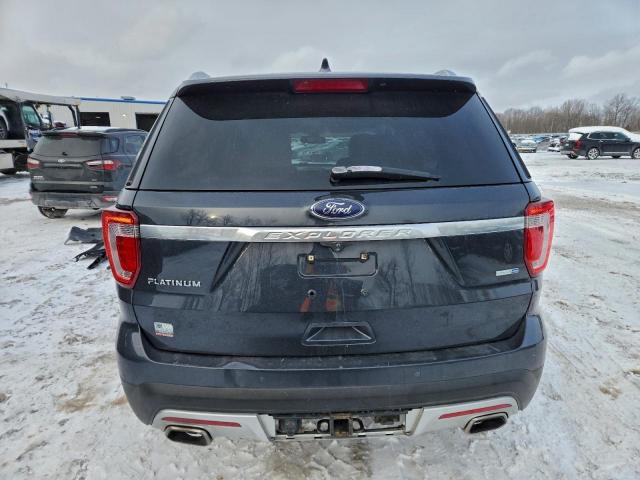 Ford Explorer Platinum Image 5