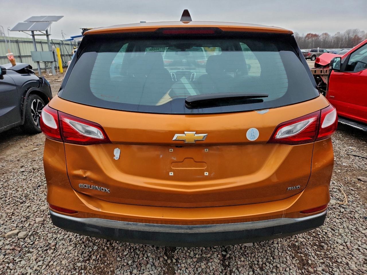 Chevrolet Equinox Ls Image 2