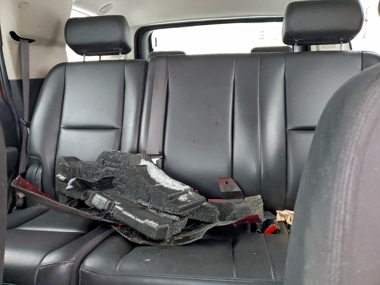 GMC Yukon Sle Image 10