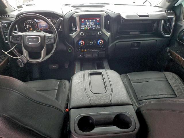 GMC Sierra K1500 Denali Image 9