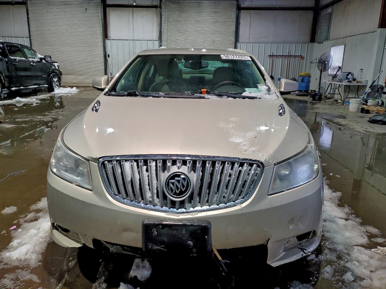 Buick LaCrosse Cxl Image 10