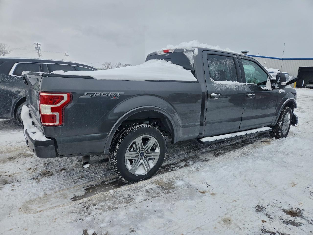 Ford F-150 Supercrew Image 11
