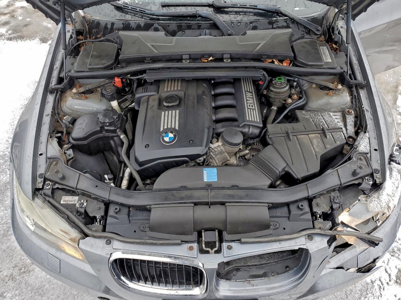 BMW 3 Series Xi Image 10