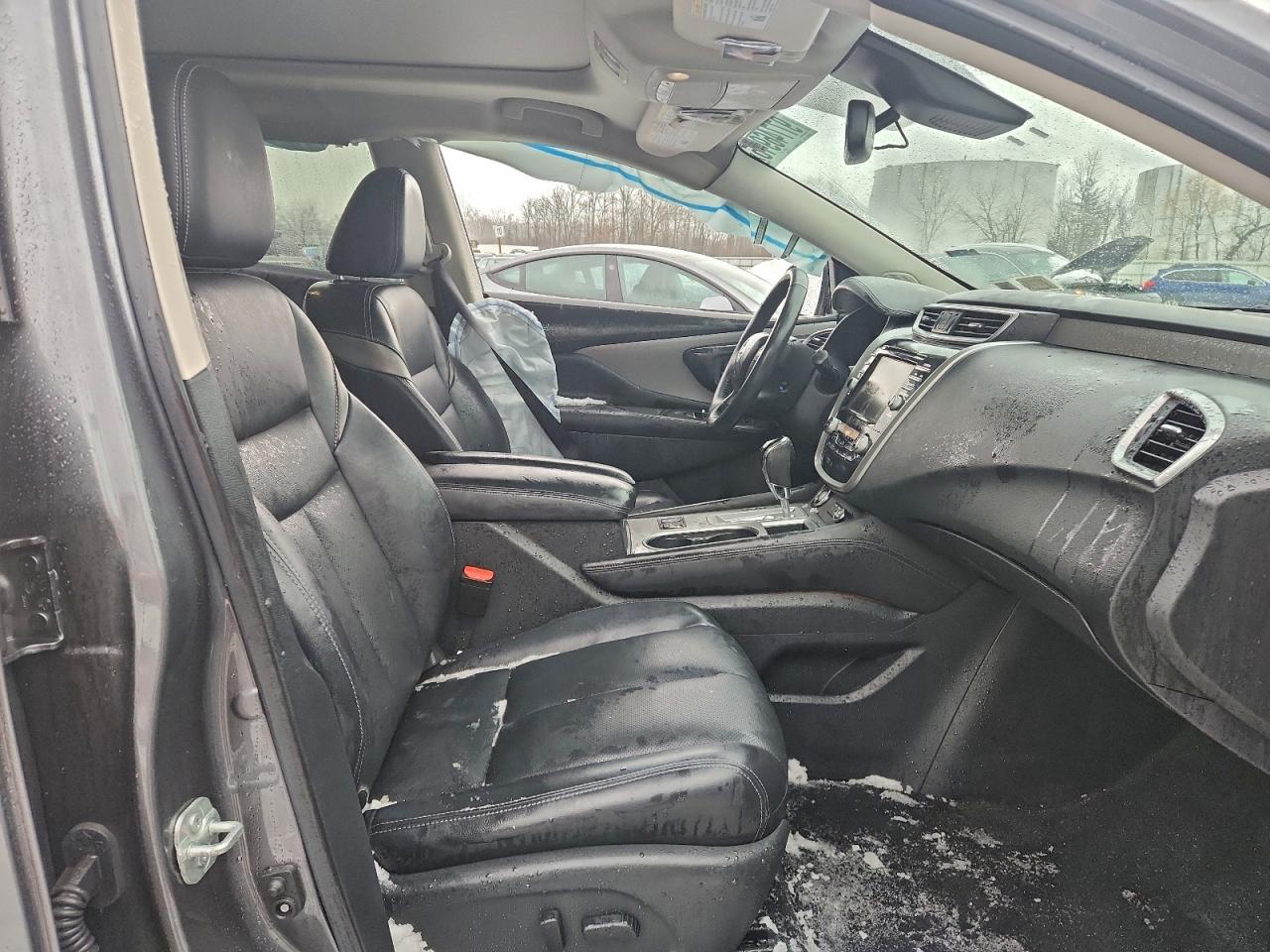 Nissan Murano S Image 12