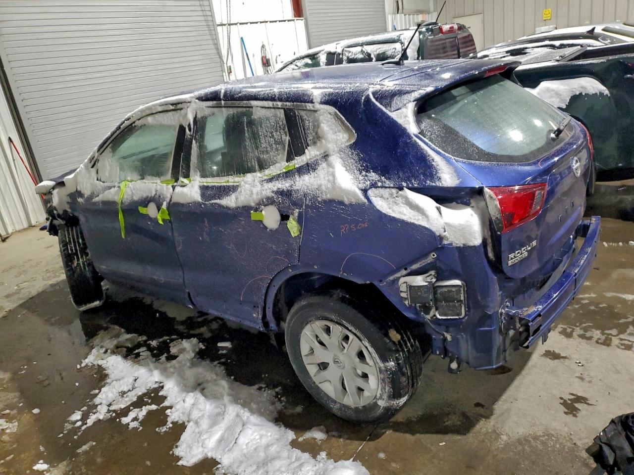 Nissan Rogue S Image 2