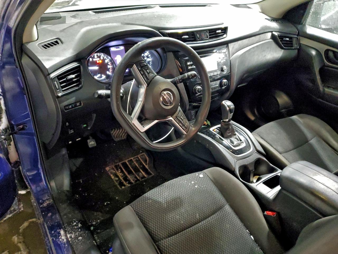 Nissan Rogue S Image 6