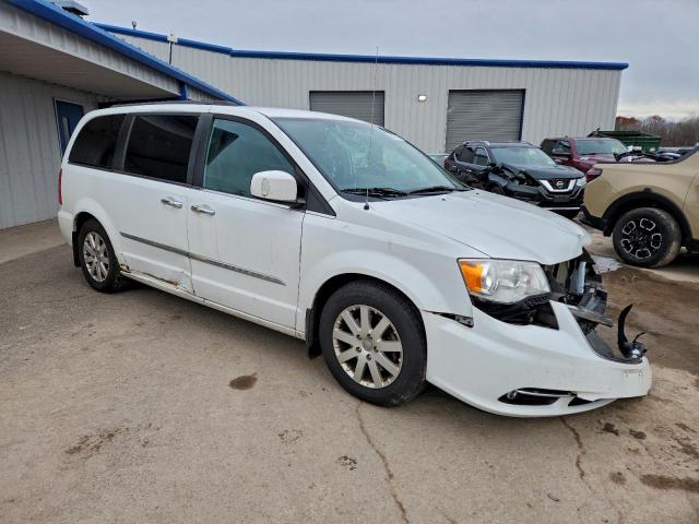 Chrysler Minivan Touring Image 13