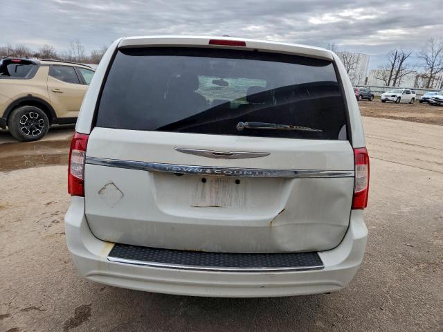 Chrysler Minivan Touring Image 5