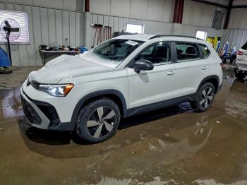  Salvage Volkswagen Taos