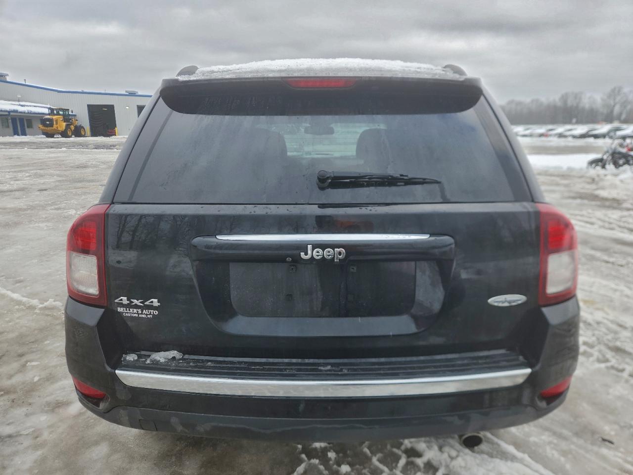 Jeep Compass Latitude Image 5
